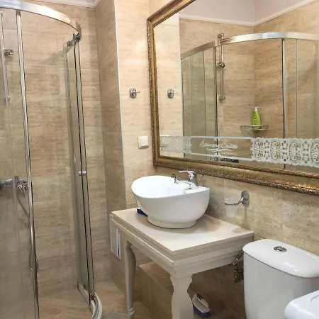 Harmony Suitеs アパート *