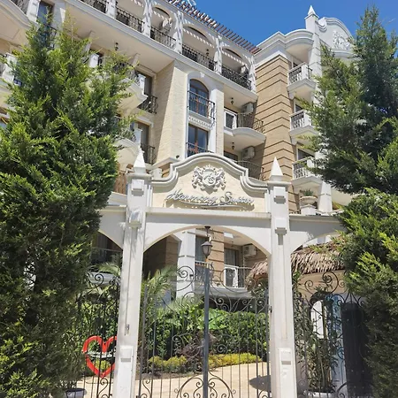 Harmony Suitеs Daire Sunny Beach